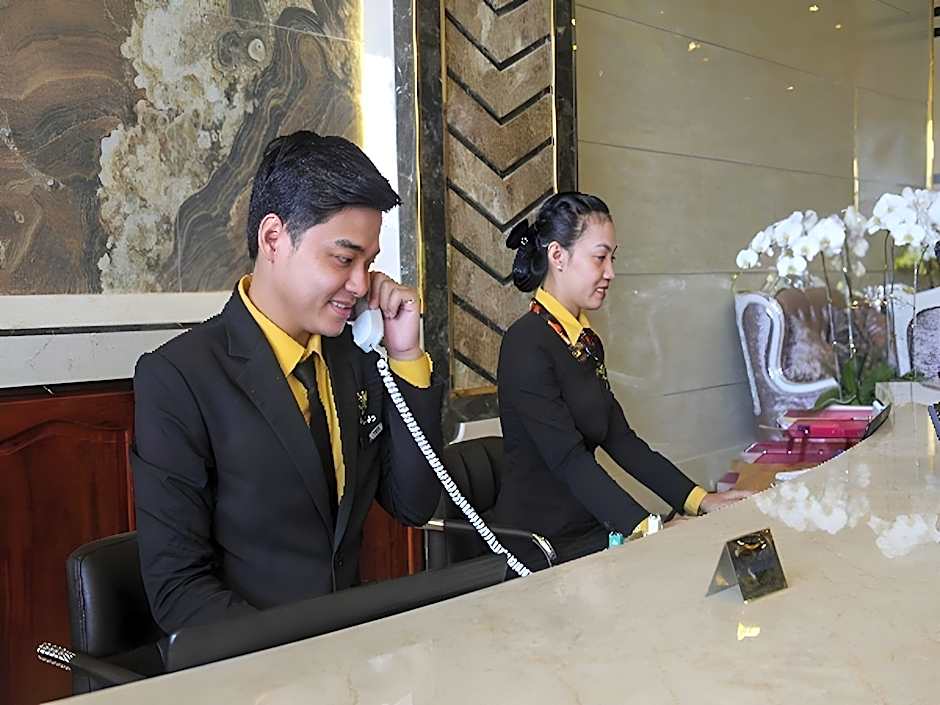 West Hotel