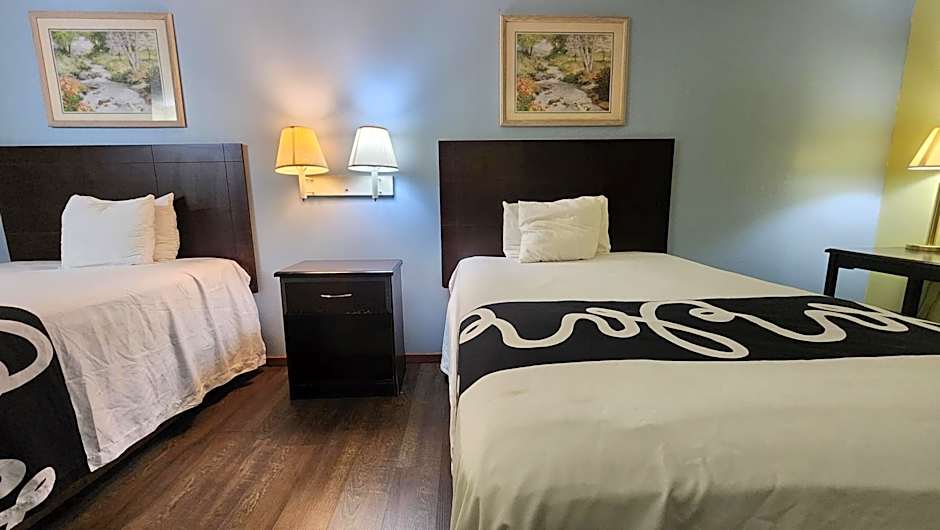 Fairway Inn La Porte