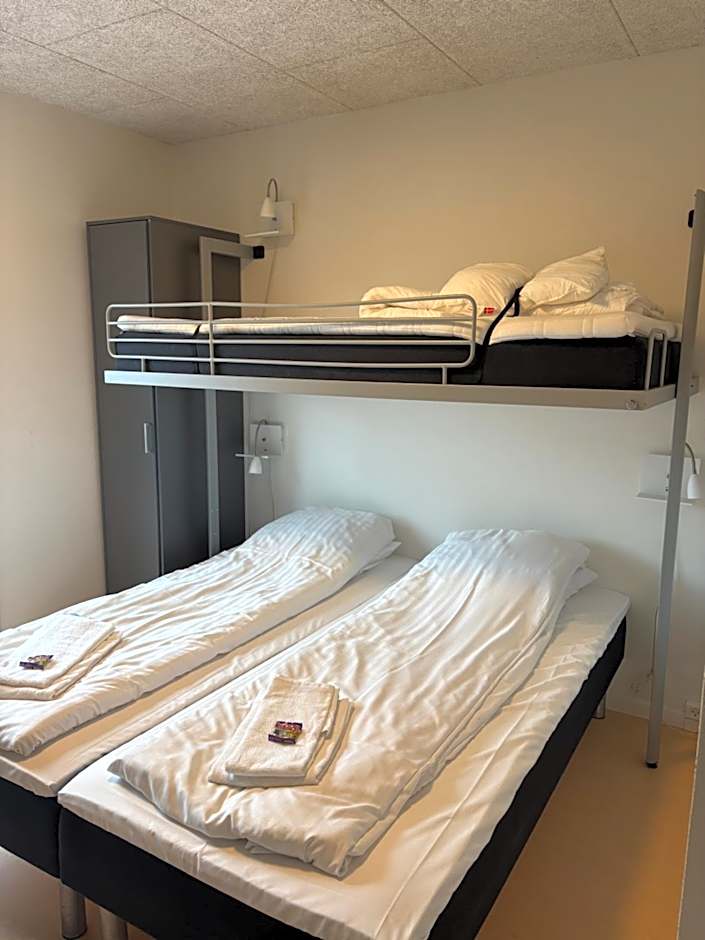 Foto 1 de 9 de Triple Room with Private Bathroom