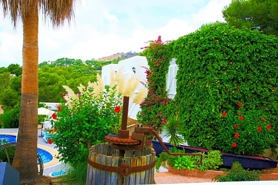 Villa Columbus Rooms and Restaurant