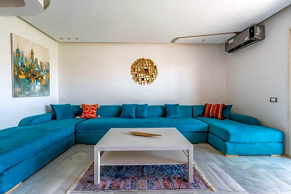 Modern 2BR Apartment with Pool & Secure Parking in Marrakech