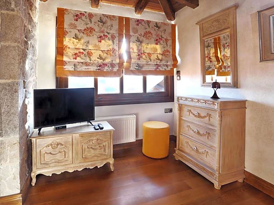 Lousiou Nymphes escape suites