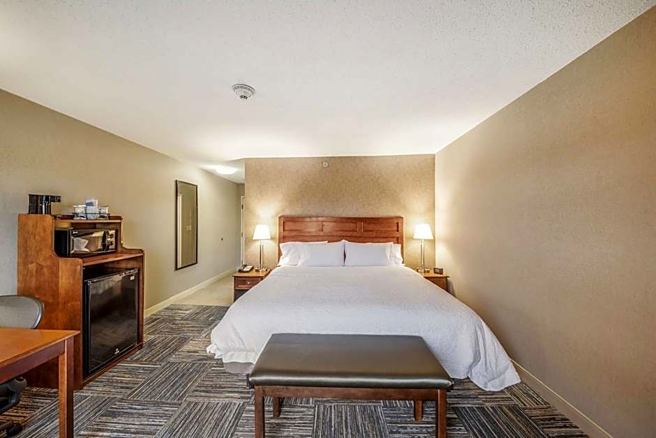 Hampton Inn By Hilton Greenfield, In