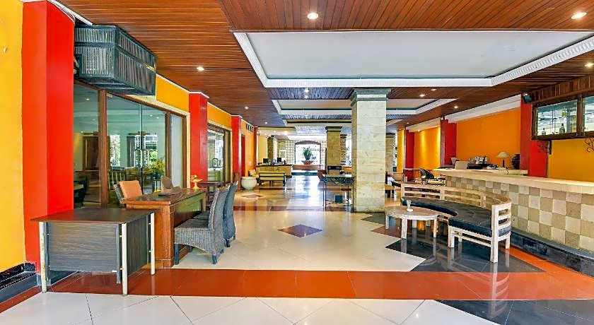 Super OYO Townhouse Oak Maxi Hotel Legian