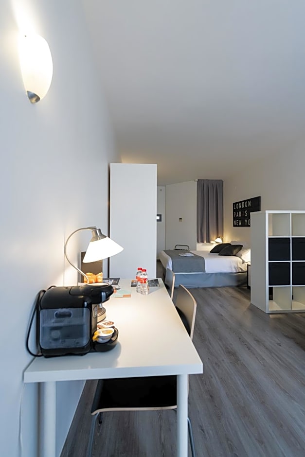 Aparthotel Atenea Calabria