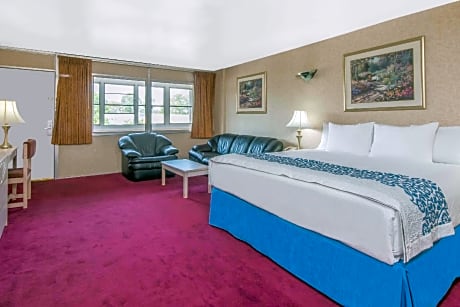 King Room - Non-Smoking