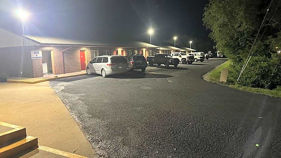 Economy Inn