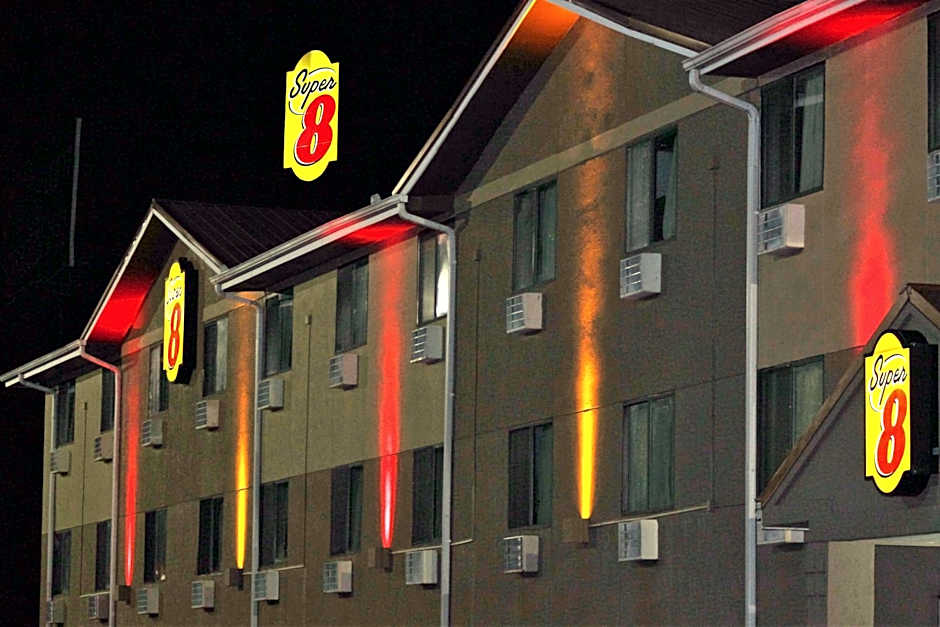 Super 8 by Wyndham Tuscaloosa