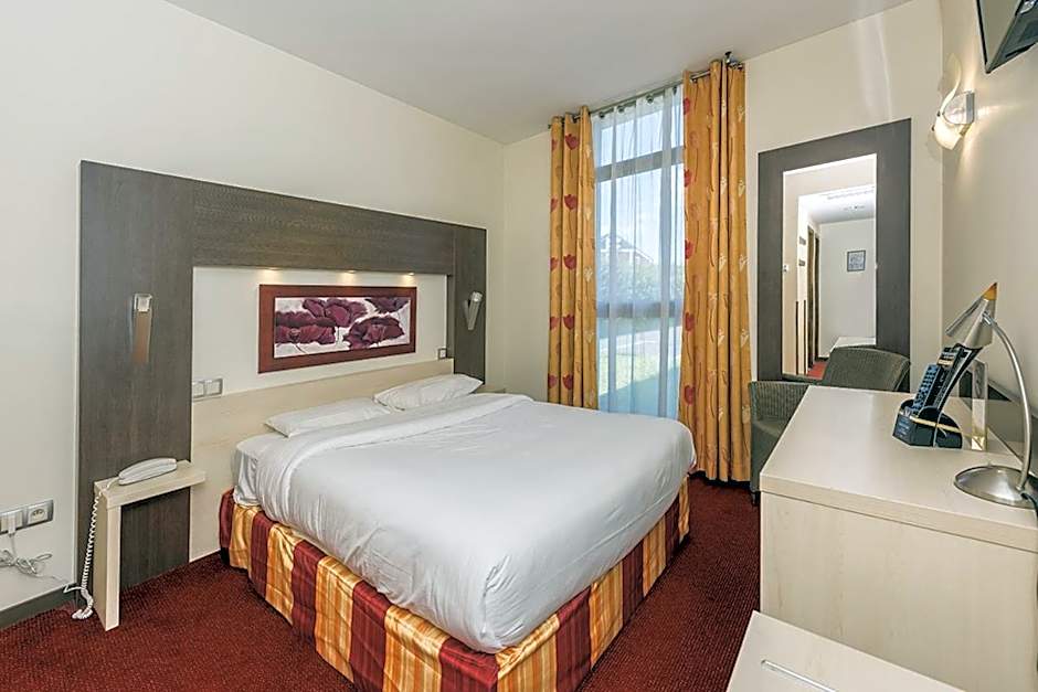 Hostellerie Saint Vincent Beauvais Aeroport