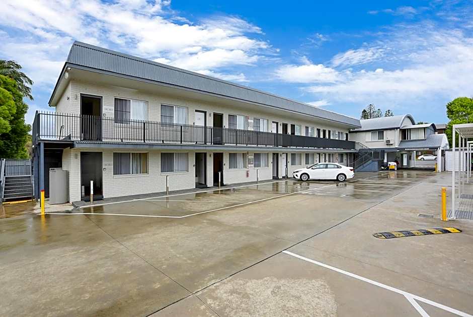 Surf Beach Motel Port