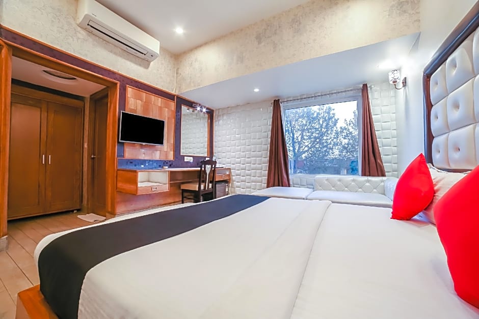 Hotel Gopinath The Grand