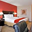 Quality Inn & Suites Oakwood Village - Cleveland South