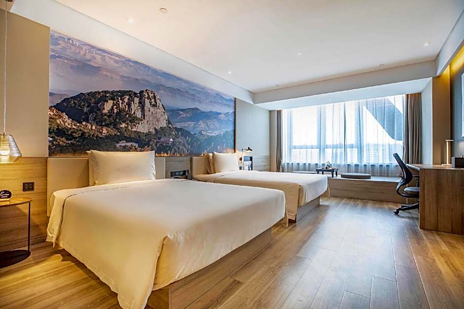 Atour Hotel Weifang Qingnian Road Taihua City