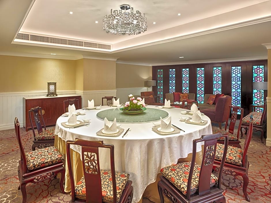 White Swan Hotel