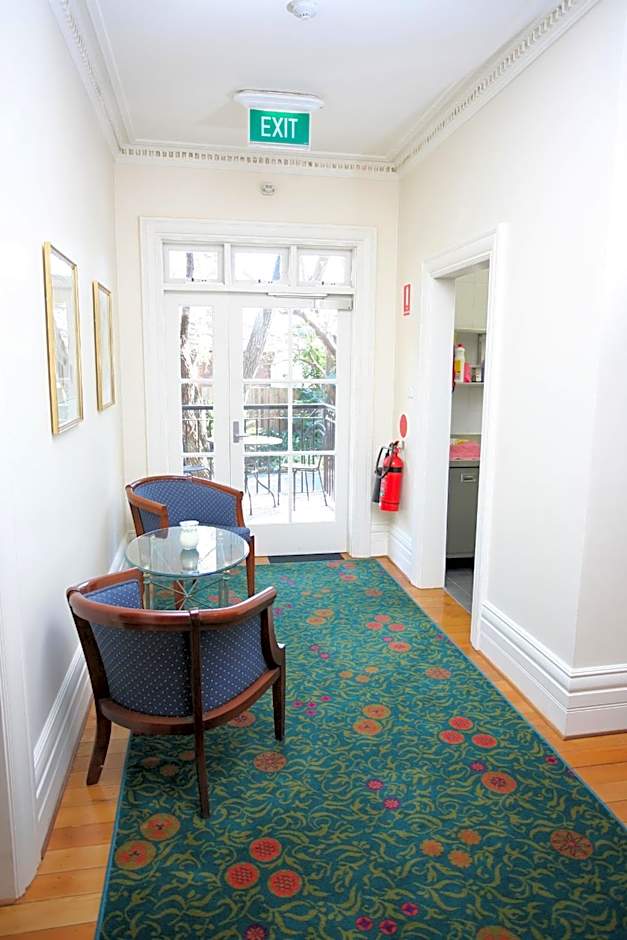 Darcy's Hotel