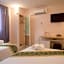 BIRD ROOM HOTEL - PRATUNAM