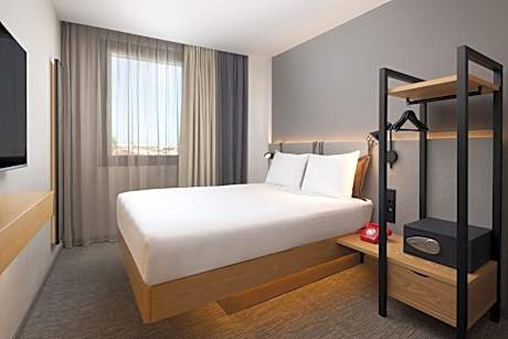 Cozy Sleeper Double Room