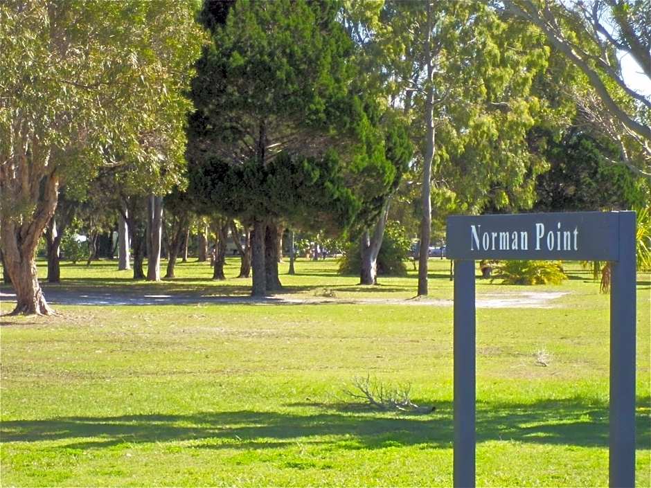 Tin Can Bay's Sleepy Lagoon Motel