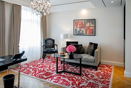 Boutique Junior Suite