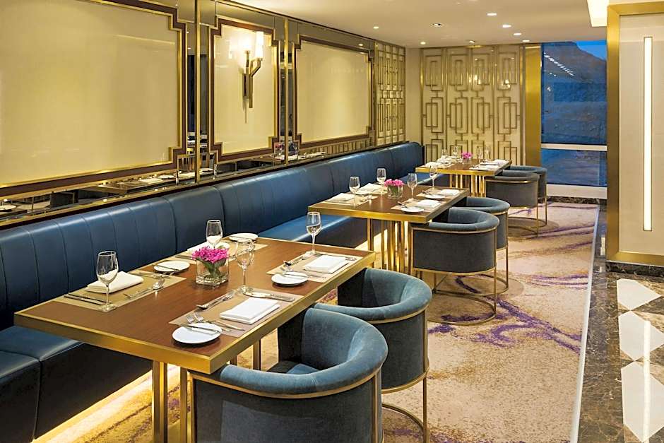Sheraton Makkah Jabal Al Kaaba Hotel
