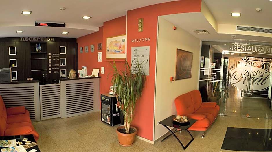 Hotel Real