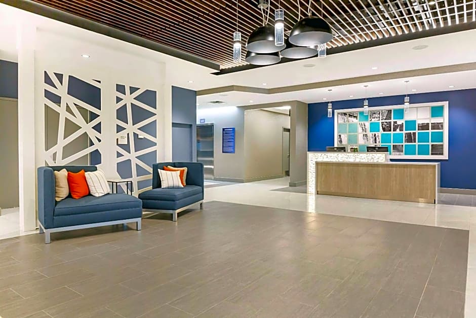 Cambria Hotel Niagara Falls