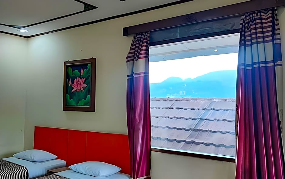 Taman Teratai Hotel