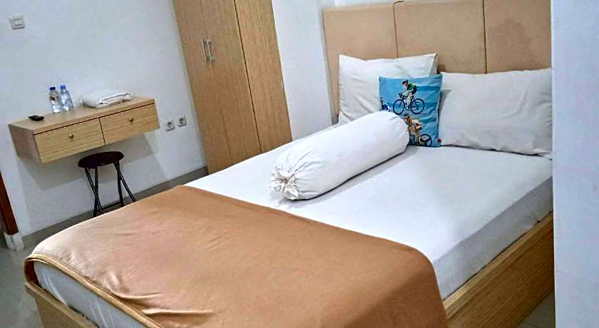 Guest House Pinarak 2 Syariah near GOR Satria Purwokerto Mitra RedDoorz