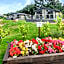 Lakeside Luxury Lodges