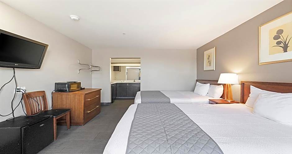 Budget Inn and Suites Stockton Yosemite