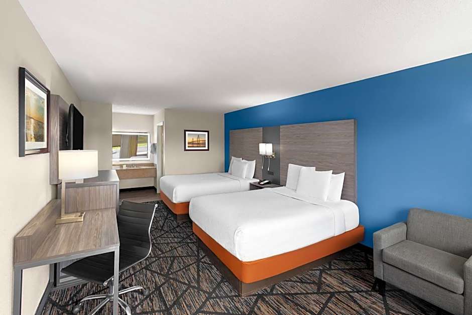 Baymont by Wyndham Richburg/Chester Area