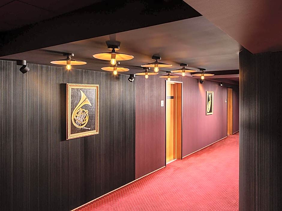 Mercure Chisinau Center Jazz Hotel 