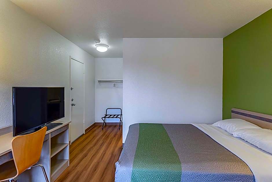 Motel 6-Billings, MT - South