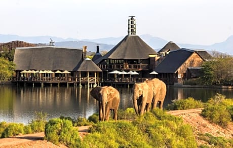 Buffelsdrift Game Lodge and Hotel