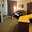 Best Western Plus Hannaford Inn & Suites