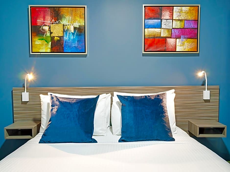 28 Hotel