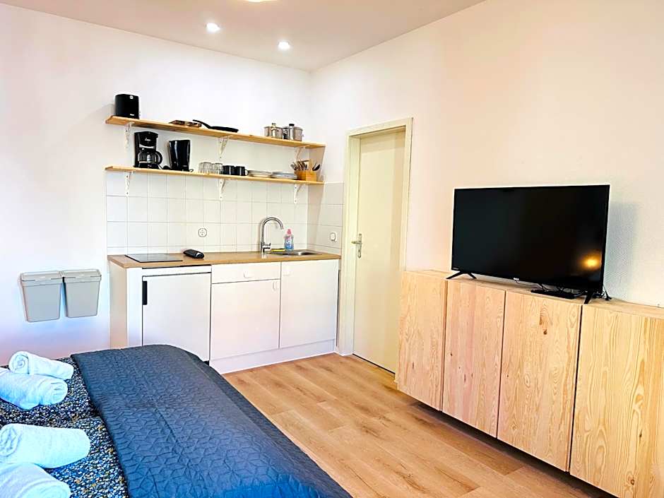 Apartmenthaus am Dom - Zentrum & Ruhige Lage, Perfekt für Business Trip, Auch für Familie, Viel Platz mit Küche