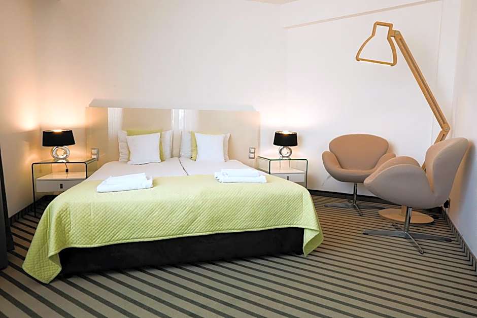 NoBo Hotel - business