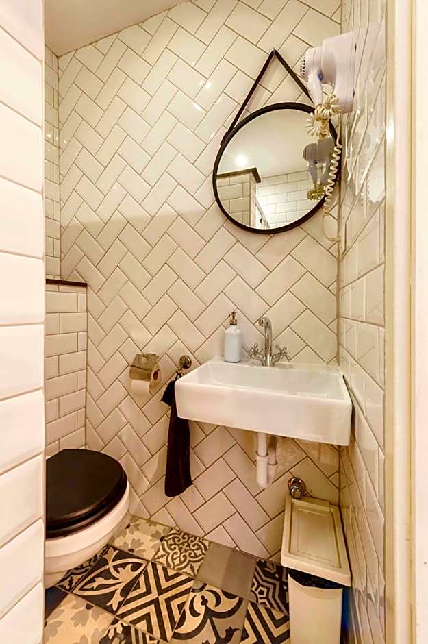 Adagio Hostel Basilica