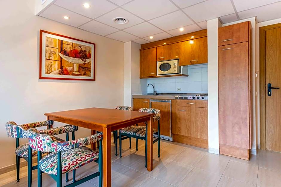 Valentin Grand Park Suite Hotel