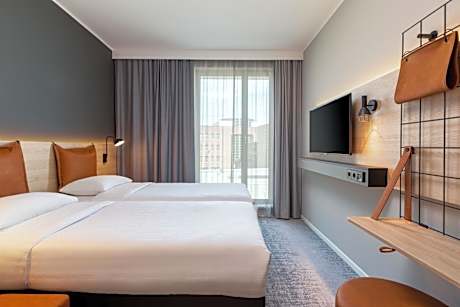 Moxy Twin Room