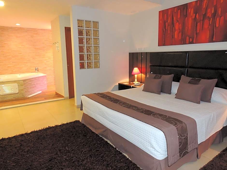 Mondrian Suite Hotel