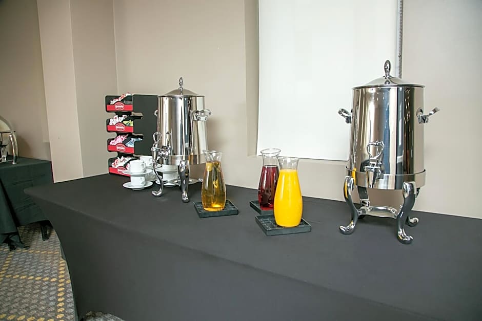 Holiday Inn Metairie New Orleans By IHG