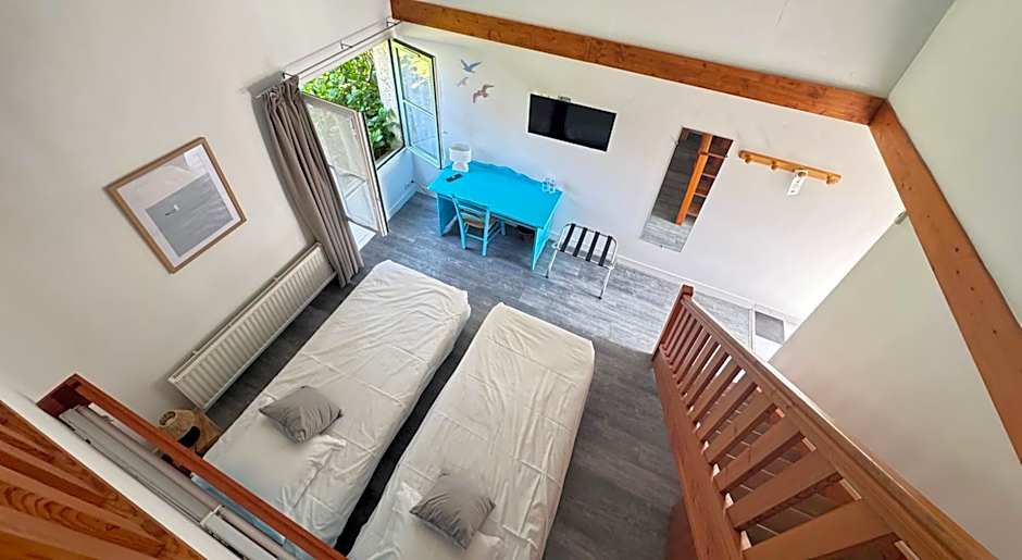 Logis Hôtel La Demeure du Perron