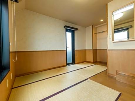 Japanese Quad Room