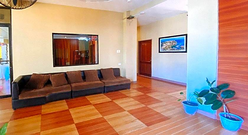 RedDoorz @ 4ks Pension House Bogo City Cebu