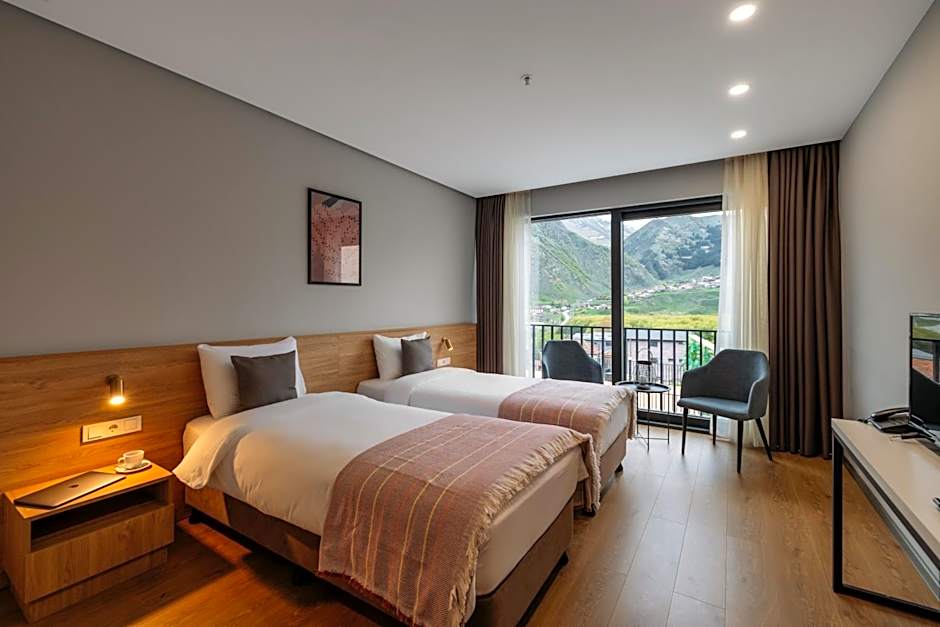 Hotel Memoir Kazbegi by DNT Group