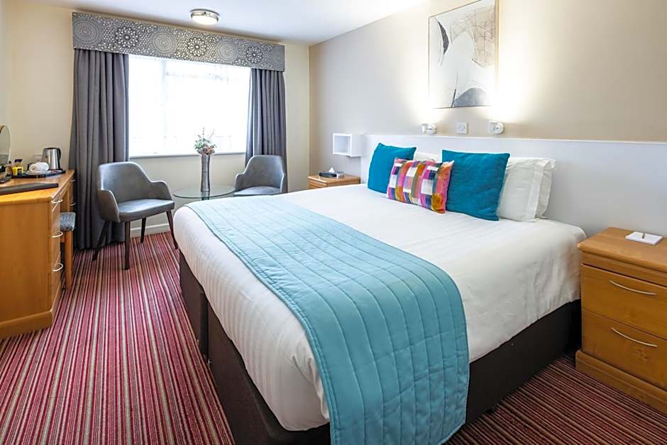 Photo 1 of 6 of Double Room