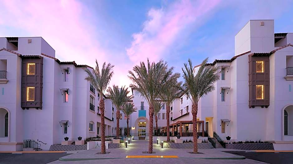 Sanctity Hotel Rancho Cucamonga, Tapestry Collection Hilton