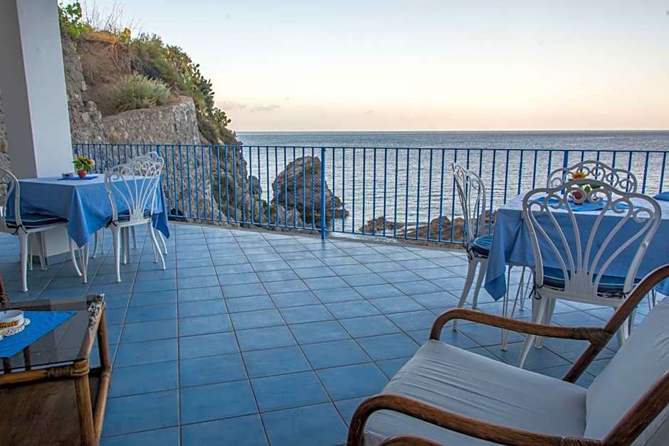 Hotel Rocce Azzurre